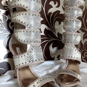 Bcbgmaxazria Womens Heels